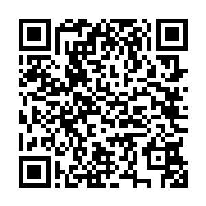 轩辕伟知道龙英杰的实力绝对不是表面上显现的这么简单二维码生成