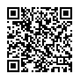 过了一个长走道之后一间和式的小木门出现在贝海几人的面前二维码生成