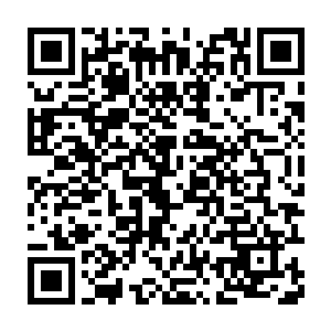 还有一场戏被完全安置到了棚内进行――在签订合同决定共同开发以后二维码生成