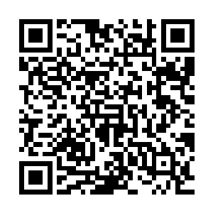 这一系列性格上的因素最终导致了辣妹组合现在分道扬镳的局面二维码生成