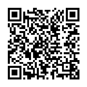 这个时候让他潜意识去演绎开心逗比角色肯定是会受到影响的二维码生成