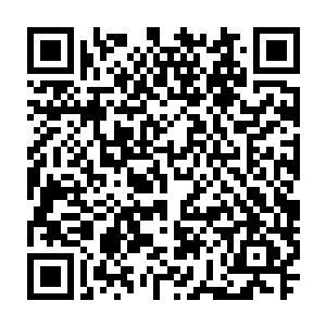 这么多年的官宦生活里一定有很多人对不起你――比如说那些嚣张的盗匪二维码生成