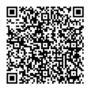 这些年來 他曾大杀四方 掠夺的储物戒指自然是不在少数 但见虚空光芒一闪 储物戒指顿时打开二维码生成