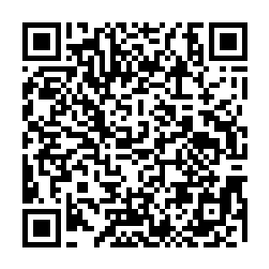 这些看似风光的乡镇企业也许就会像多米诺骨牌一下呼啦啦的倒下一大片二维码生成