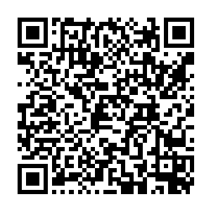 这化学烟幕弹据说就是我们军营里一位天才的武器专家在研究新型炸药的时候二维码生成