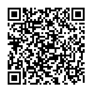 这基本表达了剧组解决失重镜头问题的思路――变换的镜头角度加上移动的光源二维码生成