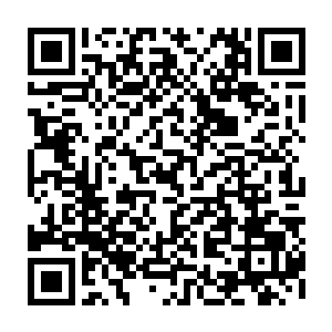 这张地图并非是之前的那种用细细的血线将整个地形都丰满的勾勒了出来二维码生成