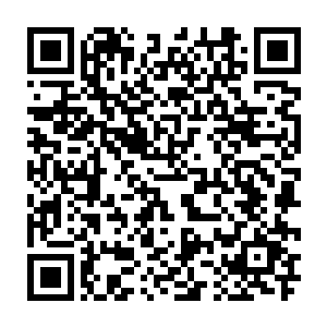 这是在当初格伦夏尔远赴法国到酒庄里跟李谦谈下一步的投资计划的时候二维码生成