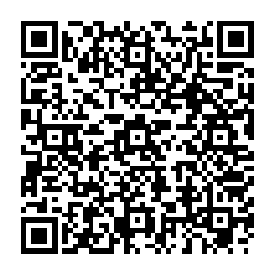 这消息也让老爷子烦得不行――这还好福克斯现在给的钱是公司早就准备好的现金二维码生成