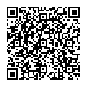 这简单的数据代表着一个女人自己或者带领着她的团体成员舍生忘死浴血奋战两百多次二维码生成