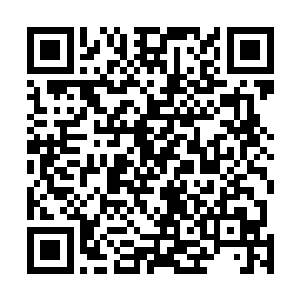 远处几台正在和大白舰队纠缠的巨神兵也放弃了眼前目标二维码生成