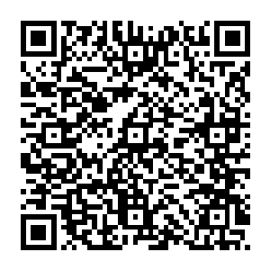 那么这些冲击在一贫真人分身身上的可怕力量就会是轰击在巨型礁石上的海浪一样二维码生成
