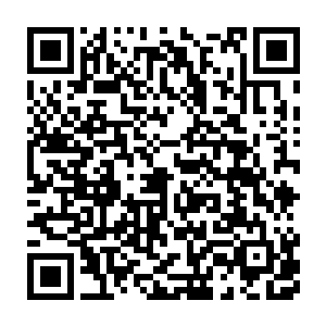 那叫来因的十煞堡弟子也在此时带领着十煞堡的人疯狂的轰击而出二维码生成
