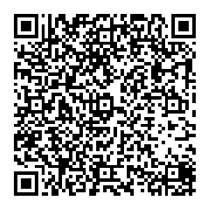 那弟子摸摸鼻子 碰了一鼻子灰 不过却是在收回目光的时候狠狠的瞪了李大山一眼 只怕其中已经蕴含了无数的恶念了二维码生成