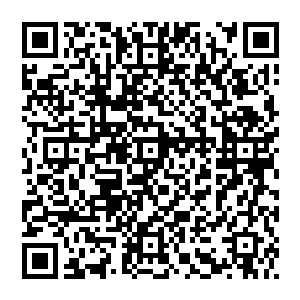 那眼珠何等锋利 只是一个神色 就能表达一个念头 让你生则生 让你死就死 犹如他的判官笔 定人生死二维码生成