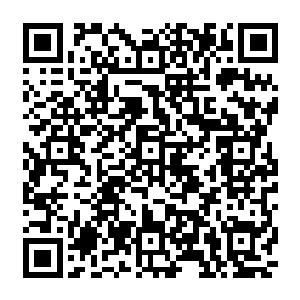 那眼神之中的愤怒和怨恨是那样的清晰可见……蔡晴倒是没有注意到上官天凌的这种眼神二维码生成