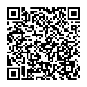 那缠绕在楚旬身体上的雷电光链也仿佛是得到了某种力量的支撑一样二维码生成