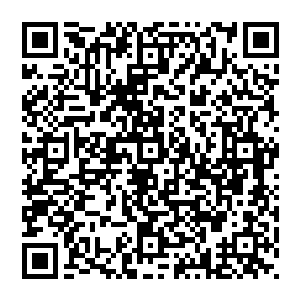 都给老子闭嘴……老子还没死……这里还是由老子指挥……谁敢擅自行动……老子非扒了他的皮不可……二维码生成