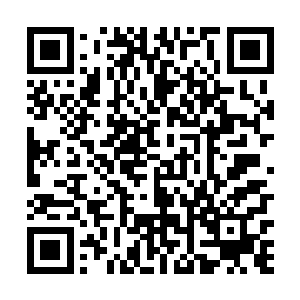 重新用这条细细的电浆能量串接起新的水刀样式来……二维码生成