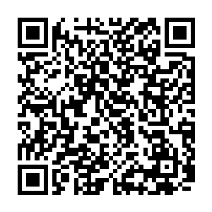 闭上眼睛仔细感受了一下这杯绿色液体从喉咙熨着喉咙滑下去之后泛上来的回甘二维码生成