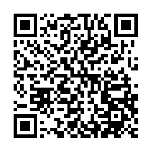 陌路离殇能感觉到那股冰寒液体已经完全把他的眼珠包覆了起来二维码生成