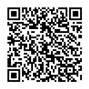 隐藏在体内的一方玉帝的威严在这个时候终于再也不加任何掩饰的散发了出来二维码生成