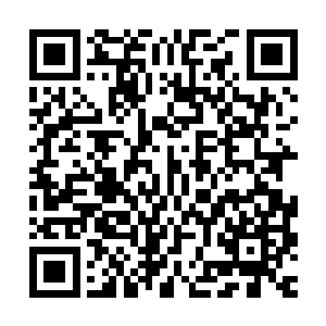 顾同就用一种极为怨毒的眼神望着那边和宁伟强有说有笑的秦方二维码生成