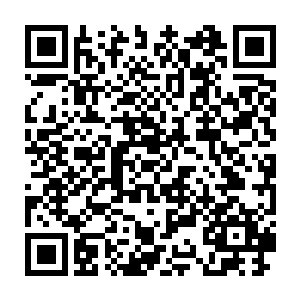 风时和周御龙所化的剑光也终于重重的轰击在了那天妖皇的双拳之上二维码生成