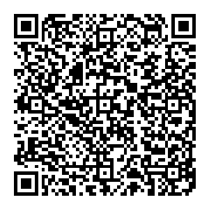 风清扬一路穿梭　向北而去　就这般过去几天的时间　他终于來到了沙漠的边缘　当看清前方的景物之后　顿时眼皮子一跳二维码生成