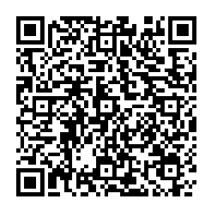 风清扬浑身颤抖　这一刻　他是真真实实的站在了瀑布之下　顶住了万丈而下的瀑布二维码生成