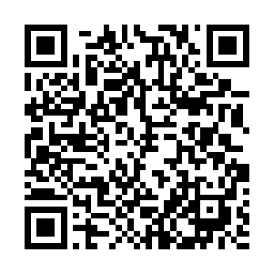 高深莫测的眼眸下意识地瞟向了省电模式滚动屏的笔记本二维码生成