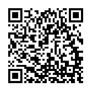 齐隆现在对凌蘭的敬仰之情已经如滔滔江水连绵不断了二维码生成